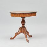 1020 1373 PEDESTAL TABLE